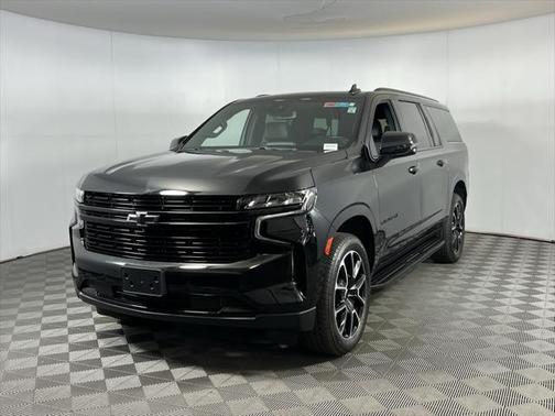 2024 Chevrolet Suburban RST