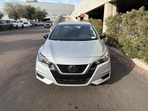 2020 Nissan Versa 1.6 S