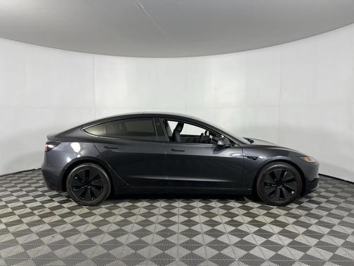 2024 Tesla Model 3 Long Range