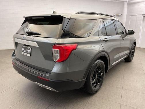 Carbonized Gray Metallic 2023 Ford Explorer XLT