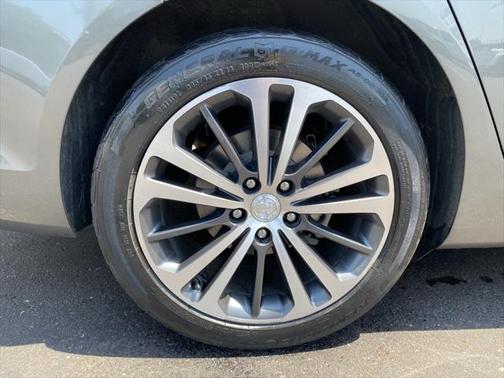 2018 Buick Regal Sportback Preferred II