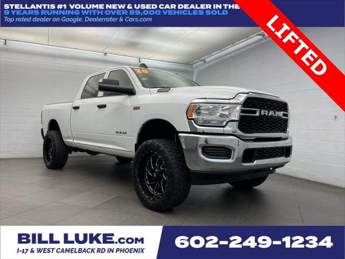 2020 RAM 2500 Tradesman Crew Cab 4X4 6'4' Box