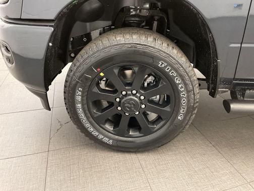 2026 RAM 2500 Black Express Crew Cab 4x4 6'4' Box