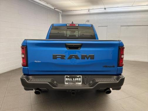 2025 RAM 1500 Warlock Crew Cab 4x4 5'7' Box