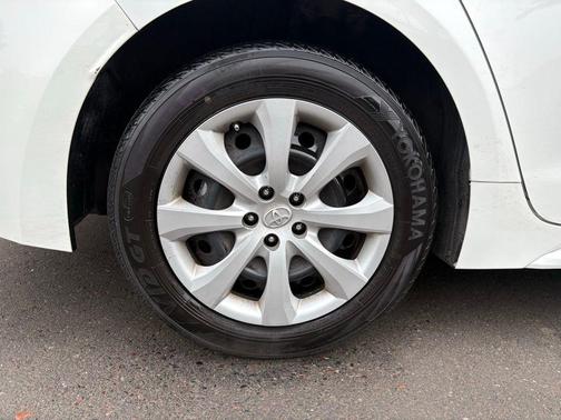 White 2022 Toyota Corolla LE