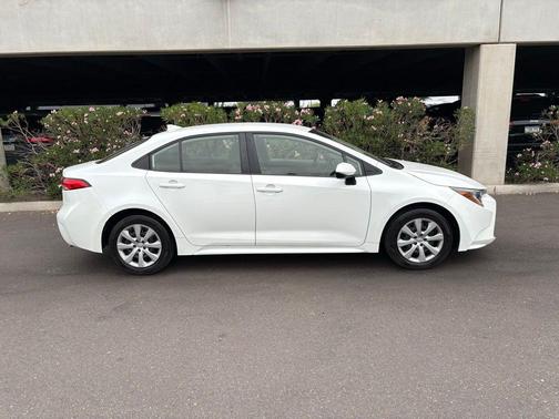 White 2022 Toyota Corolla LE