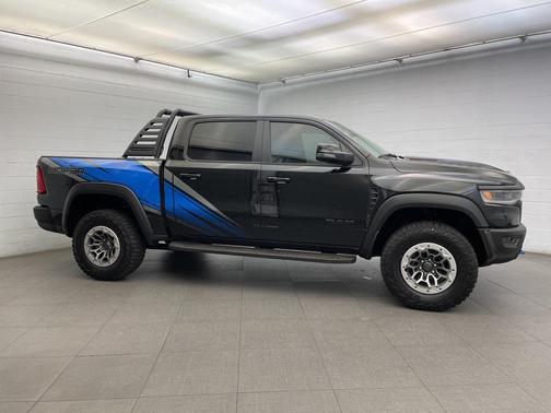 2025 RAM 1500 RHO Crew Cab 4x4 5'7' Box