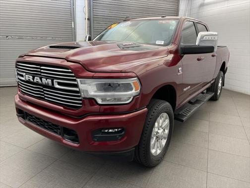2024 RAM 2500 Laramie Crew Cab 4x4 6'4' Box