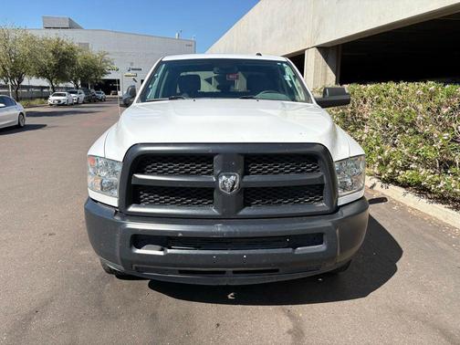 2018 RAM 2500 Tradesman Crew Cab 4x2 6'4' Box