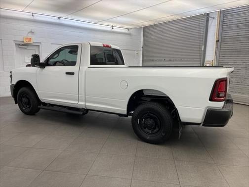 2025 RAM 2500 Tradesman Regular Cab 4x2 8' Box