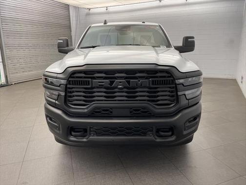 2025 RAM 2500 Tradesman Regular Cab 4x2 8' Box