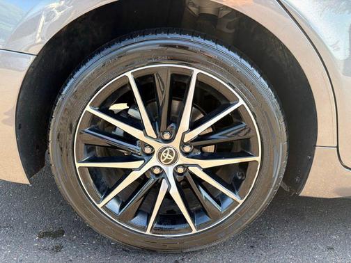 Predawn Gray Mica 2024 Toyota Camry SE