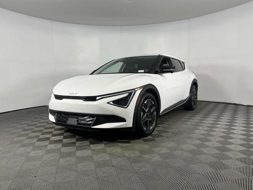 2025 Kia EV6 Light Long Range