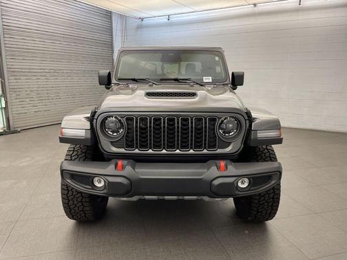 2026 Jeep Gladiator Mojave 4x4