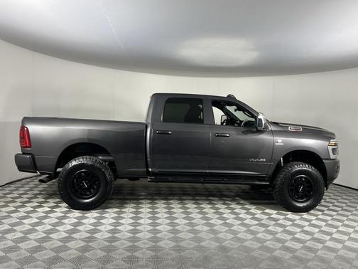 2025 RAM 2500 Laramie Crew Cab 4x4 6'4' Box