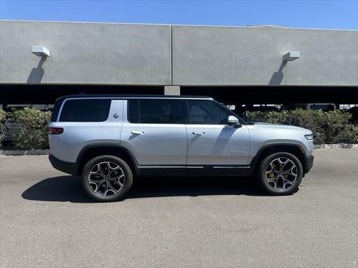 2023 Rivian R1S Launch Edition