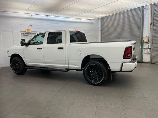 Bright White Clearcoat 2026 RAM 2500 Black Express Crew Cab 4x2 6'4' Box