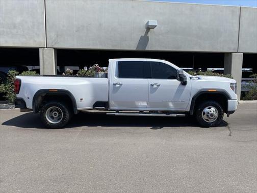2023 GMC Sierra 3500 Denali