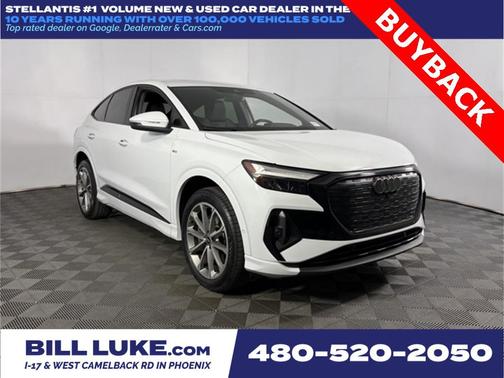 2022 Audi e-tron Premium Plus