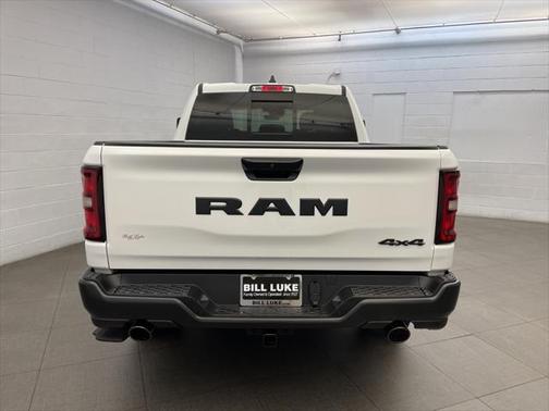 2025 RAM 1500 Warlock Crew Cab 4x4 5'7' Box
