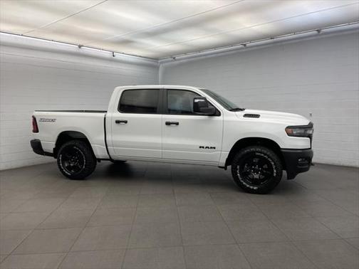 2025 RAM 1500 Warlock Crew Cab 4x4 5'7' Box