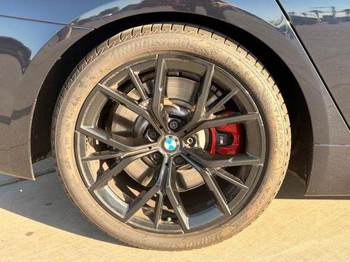 Carbon Black Metallic 2022 BMW M550 i Xdrive