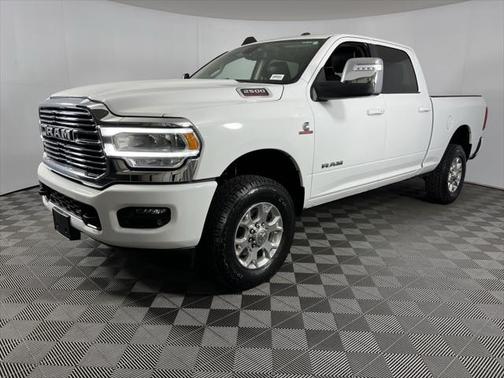 2024 RAM 2500 Laramie Crew Cab 4x4 6'4' Box