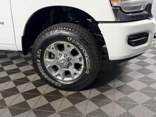 2024 RAM 2500 Laramie Crew Cab 4x4 6'4' Box