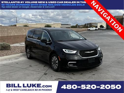 2024 Chrysler Pacifica Hybrid Select