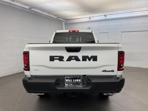 2026 RAM 2500 Tradesman Crew Cab 4x4 6'4' Box