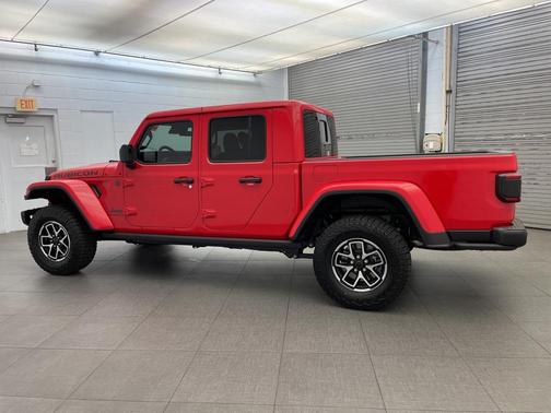 2025 Jeep Gladiator Rubicon