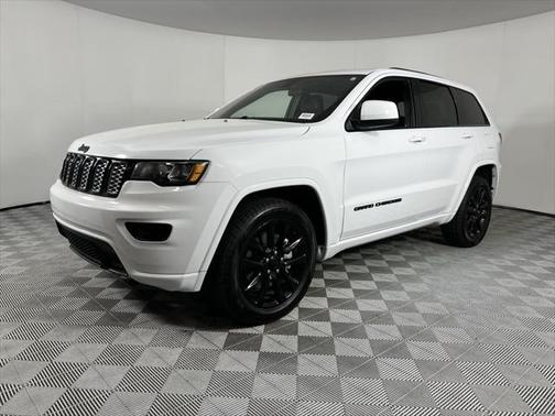 2021 Jeep Grand Cherokee Laredo