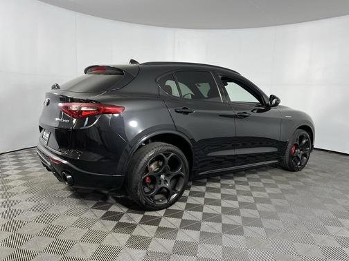 2022 Alfa Romeo Stelvio Ti
