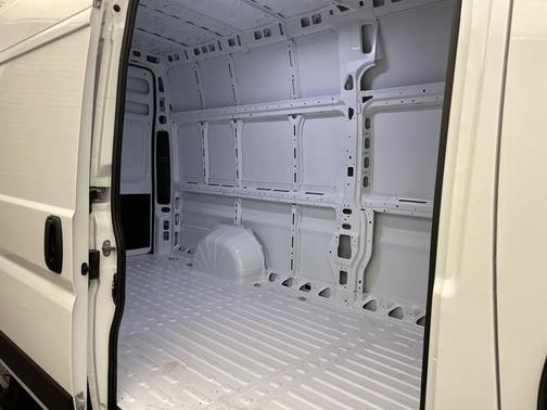 2026 RAM ProMaster 3500 High Roof