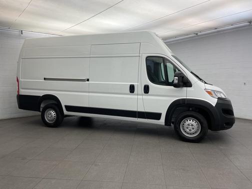 2026 RAM ProMaster 3500 High Roof