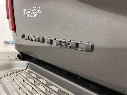 2026 RAM 2500 Limited Mega Cab 4x4 6'4' Box