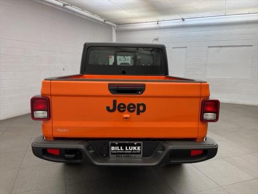 2025 Jeep Gladiator Sport