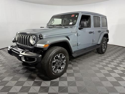 2024 Jeep Wrangler 4-Door Sahara 4x4