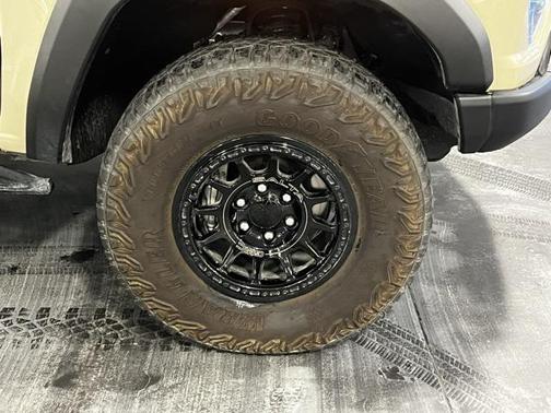 2024 GMC Canyon AT4X