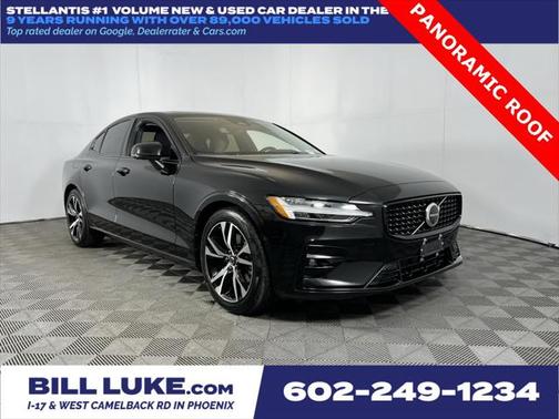 2024 Volvo S60 B5 Plus Dark Theme