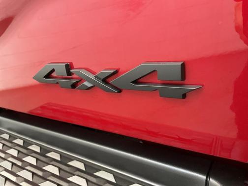 2025 RAM 3500 Limited Crew Cab 4x4 8' Box