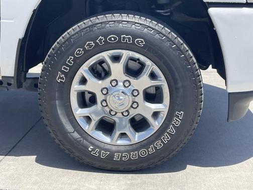 2024 RAM 2500 Laramie Crew Cab 4x4 6'4' Box