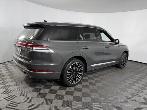 2023 Lincoln Aviator Black Label AWD