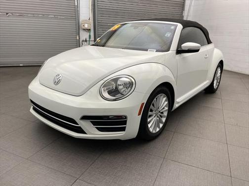 2019 Volkswagen Beetle 2.0T SE