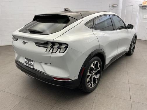2022 Ford Mustang Mach-E Premium