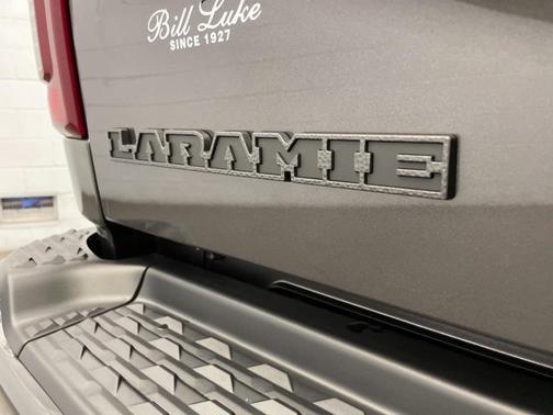2026 RAM 2500 Laramie Crew Cab 4x4 6'4' Box