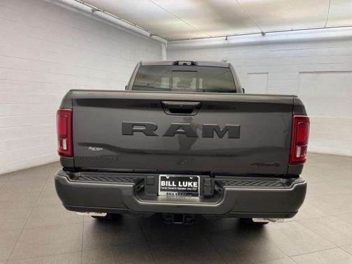 2026 RAM 2500 Laramie Crew Cab 4x4 6'4' Box