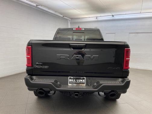 2026 RAM 1500 RHO Crew Cab 4x4 5'7' Box