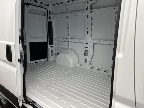 2026 RAM ProMaster 1500 Base