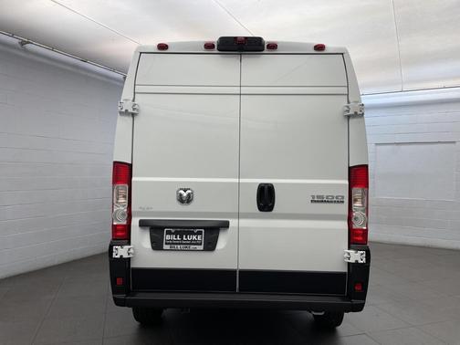 2026 RAM ProMaster 1500 Base